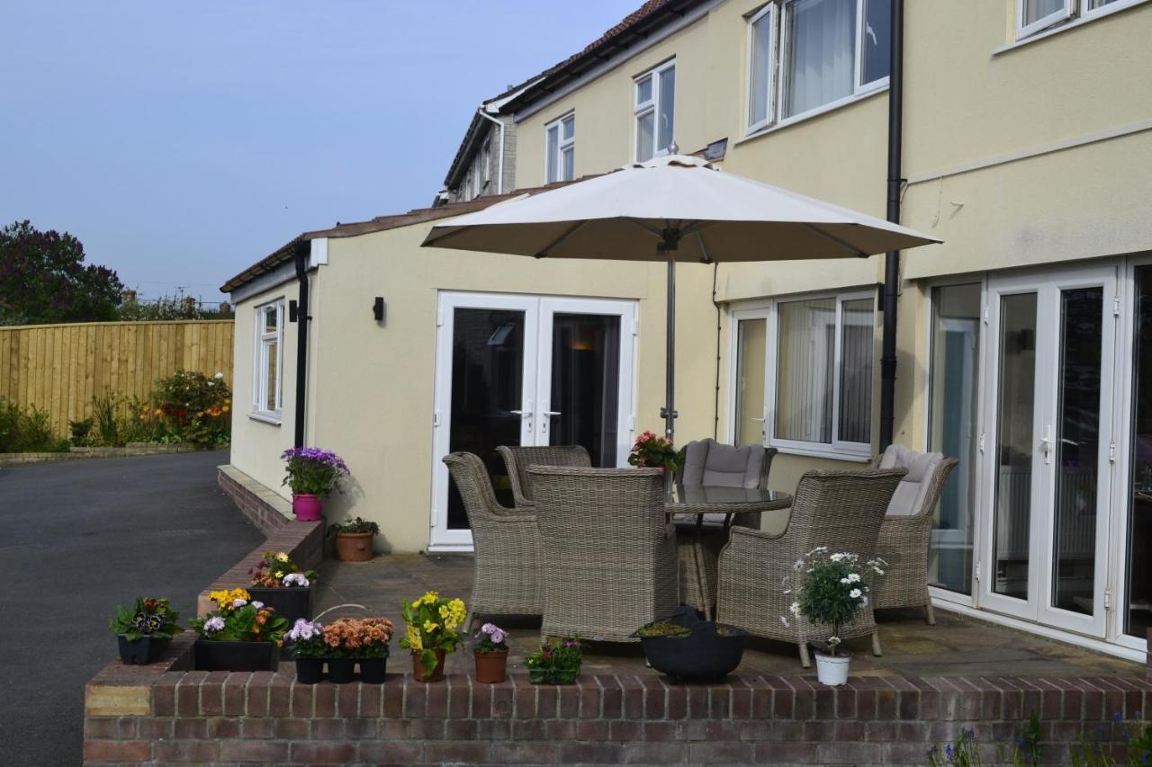 The Lawns Tea Room And B&B Ashcott Bagian luar foto