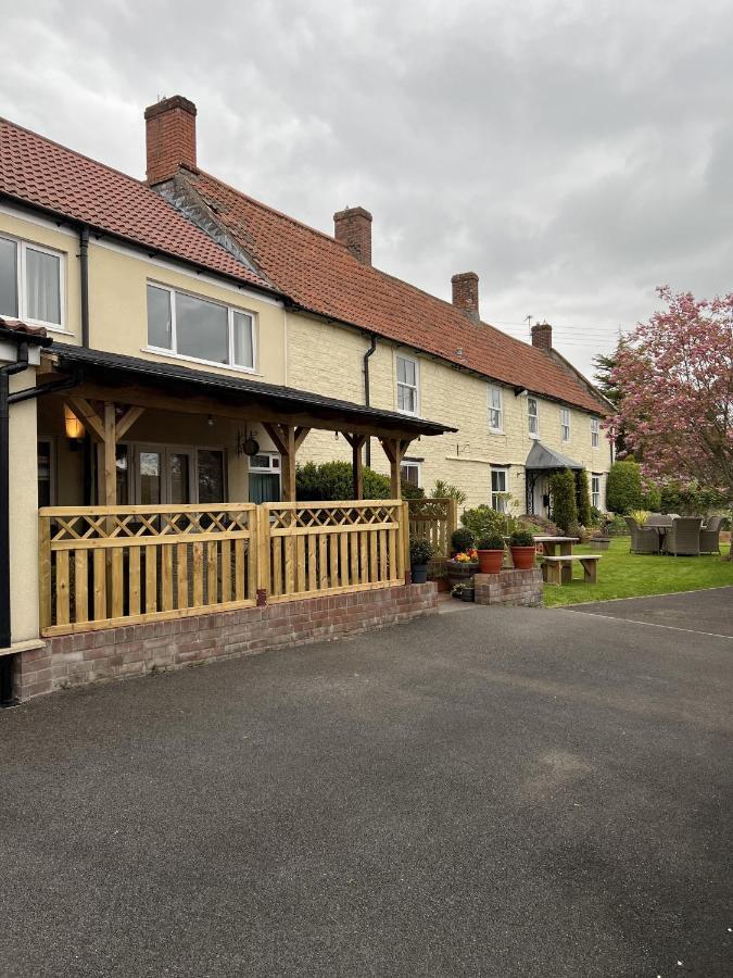 The Lawns Tea Room And B&B Ashcott Bagian luar foto